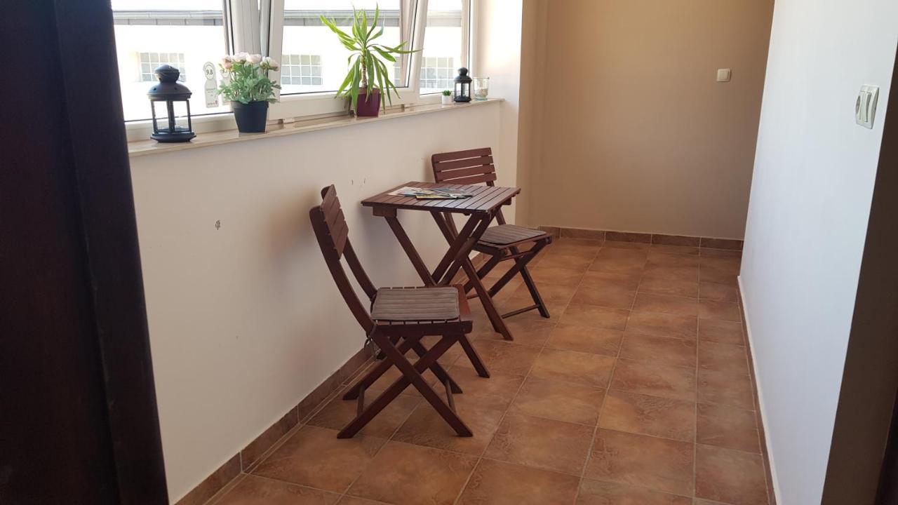 Vegvar Delux Apartman Gyula Ngoại thất bức ảnh
